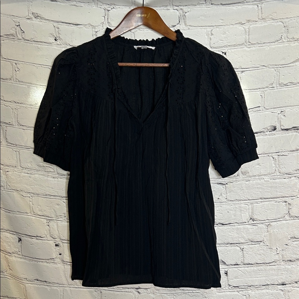 THML Black Eyelet Short Sleeve Top Size Large Excellent Condition
